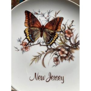 Vintage Treasure Craft New Jersey Ceramic Decorative Butterfly Plate